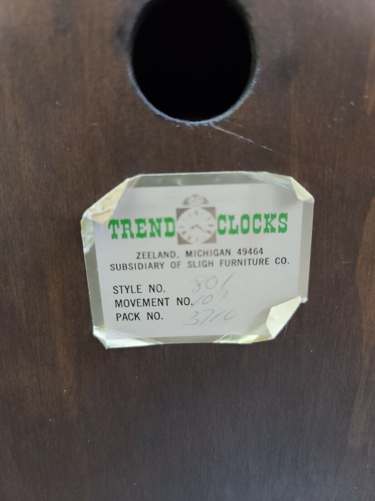 Sligh Trend Mahogany Mantel Clock, Tempus Fugit, style #801, movement #101