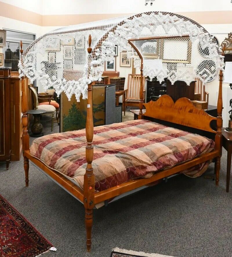 D.R. Dimes Tiger Maple Full Size Four Poster Canopy Bed