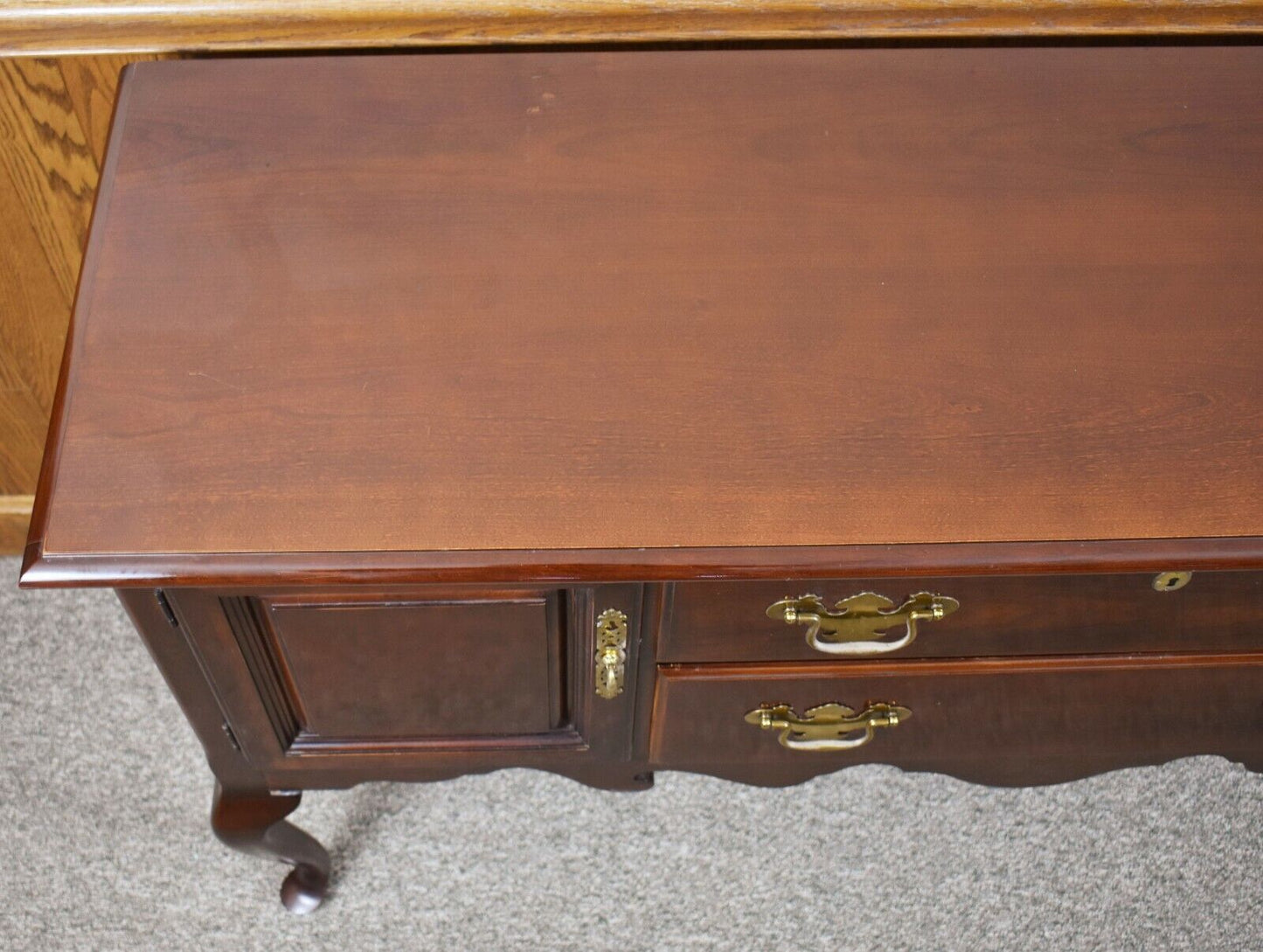 Drexel Heritage Mahogany Sideboard Williamsburg Queen Anne Style