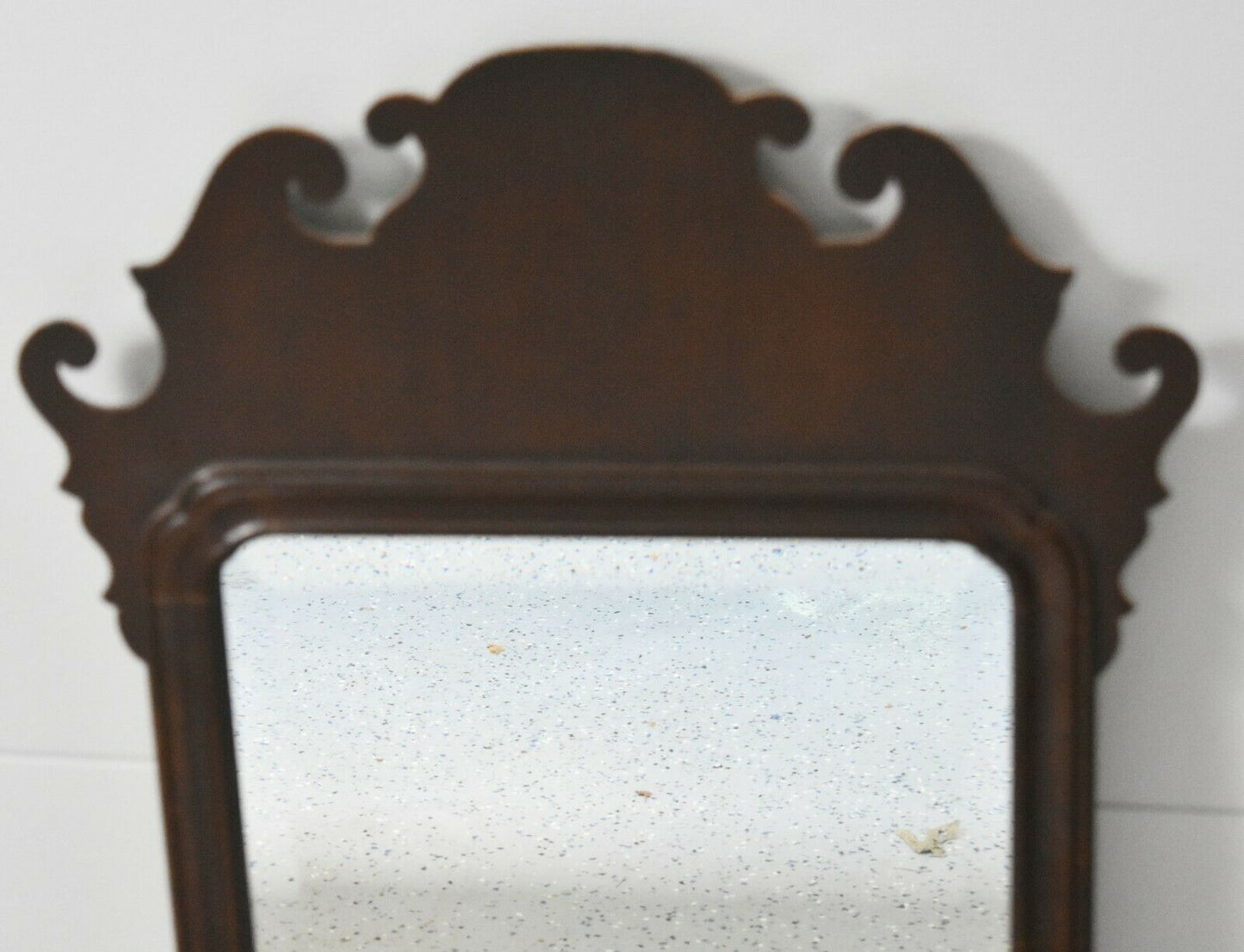 Friedman Brothers Williamsburg Chippendale Style Mirror Looking Glass CWLG 15