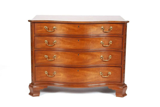 Kittinger Williamsburg COLLECTION Mahogany Serpentine Chest CW 176