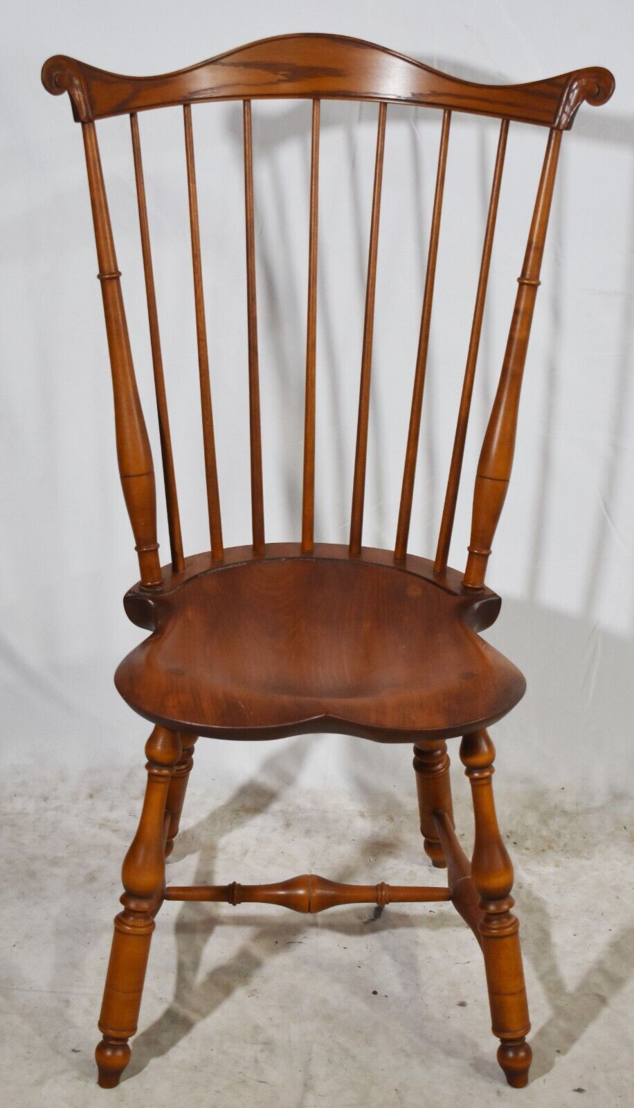 Pair of D.R. Dimes Lancaster Fan Back Windsor Chairs Bench Made