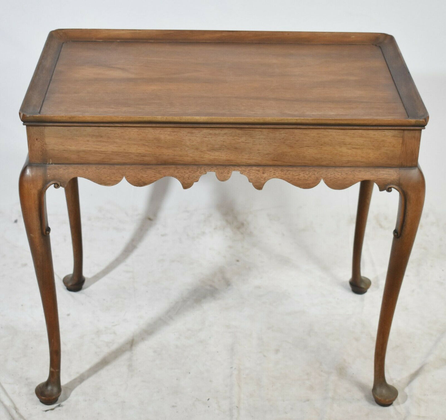 Kittinger Colonial Williamsburg Collection Mahogany Queen Anne Tea Table CW-8