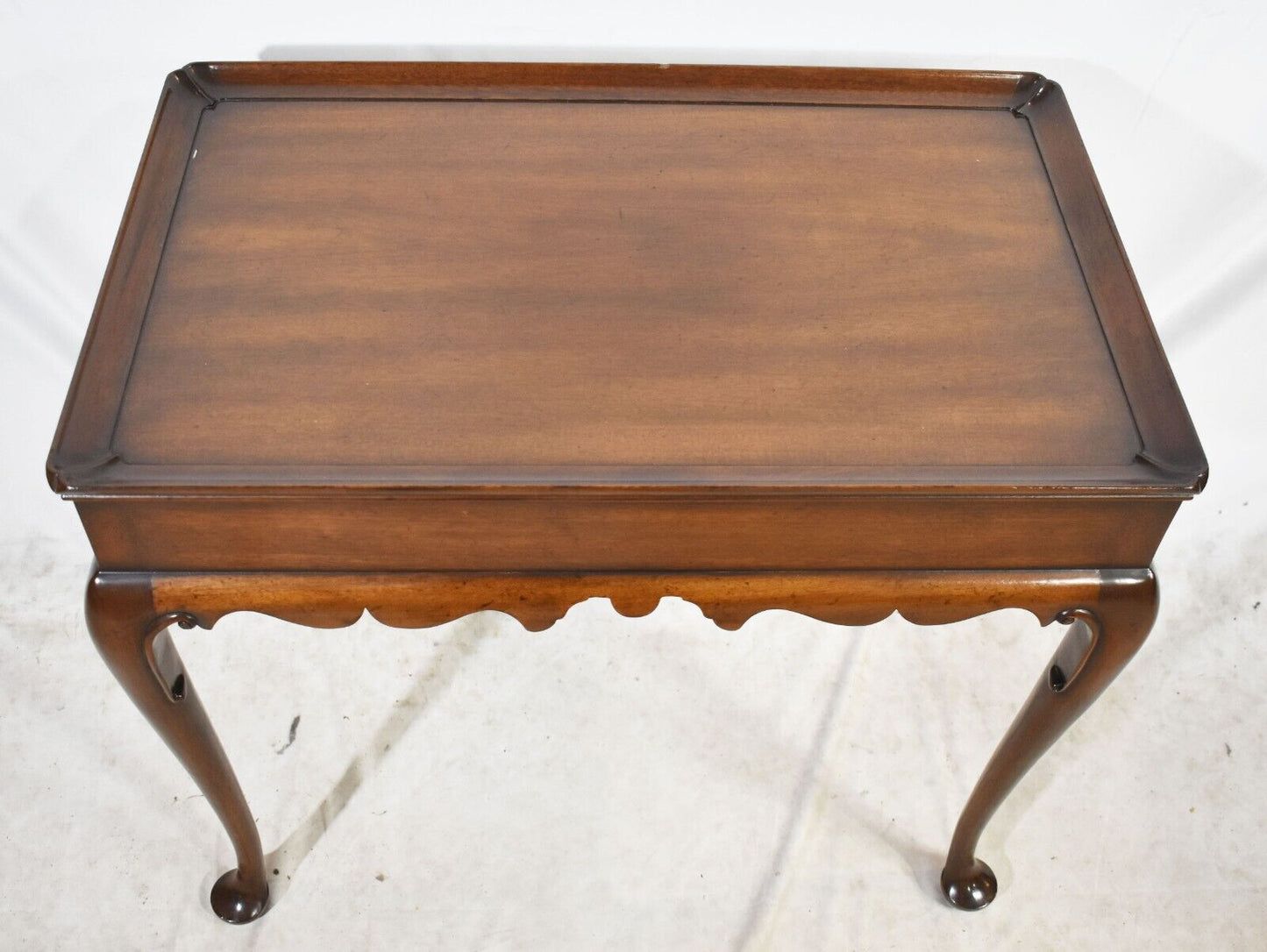 Kittinger Colonial Williamsburg Collection Mahogany Queen Anne Tea Table CW-8