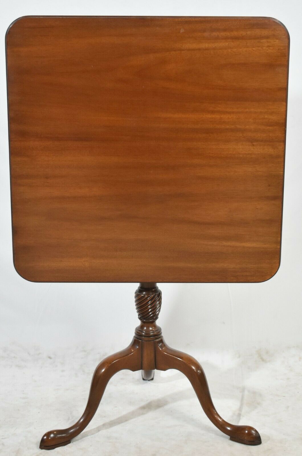 KITTINGER Williamsburg Mahogany Square Tilt Top Table Occasional Table CW 69