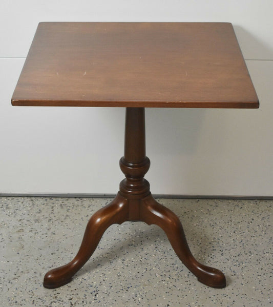 KITTINGER Williamsburg Mahogany Table Occasional Table WA 1009