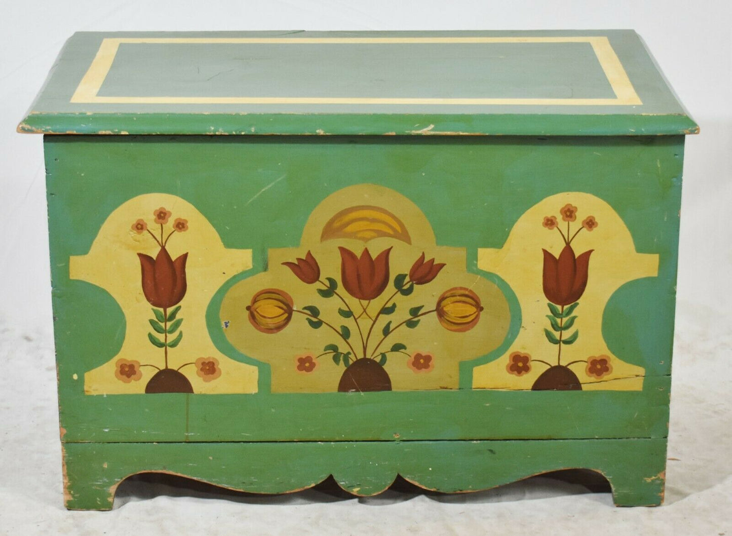 Pennsylvania Dutch Painted Blanket Chest Blanket Box Chest Bench Tulips