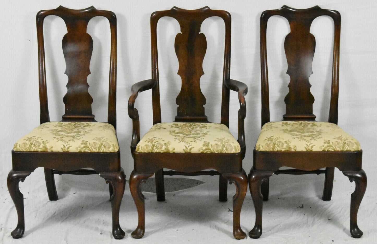 Set of 5 Sacks Marlboro Manner Queen Anne Mahogany Dining Room Chairs