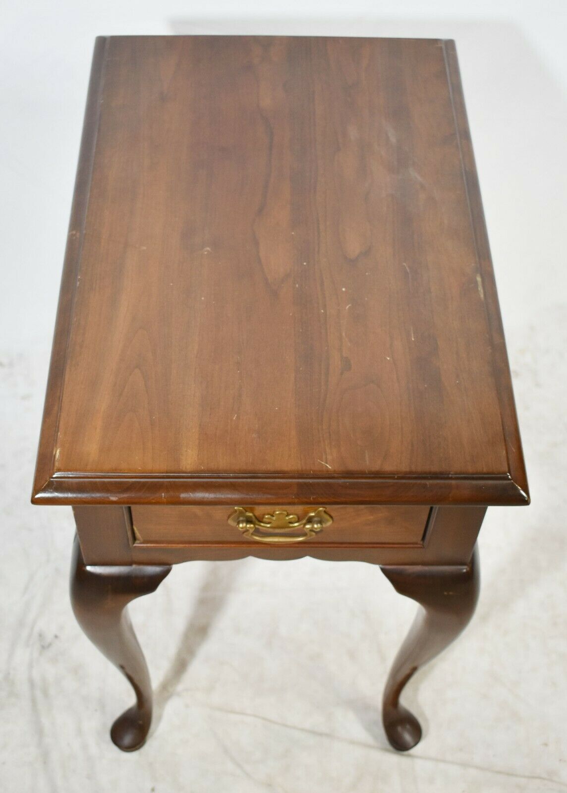 Stickley Mahogany Queen Anne Style End Table Williamsburg Style