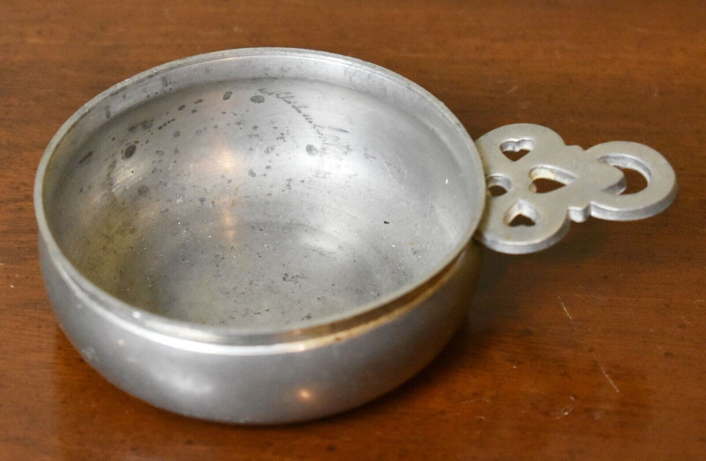 Stieff Colonial Williamsburg Pewter Porringer Bowl CW 16-14 Rare Smaller Size