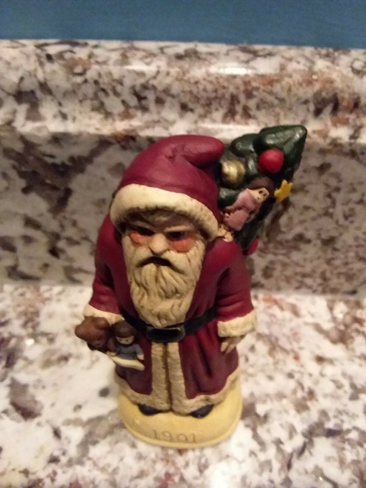 Walnut Ridge Primitives Collector's Edition Santa 1990 Santa 1901