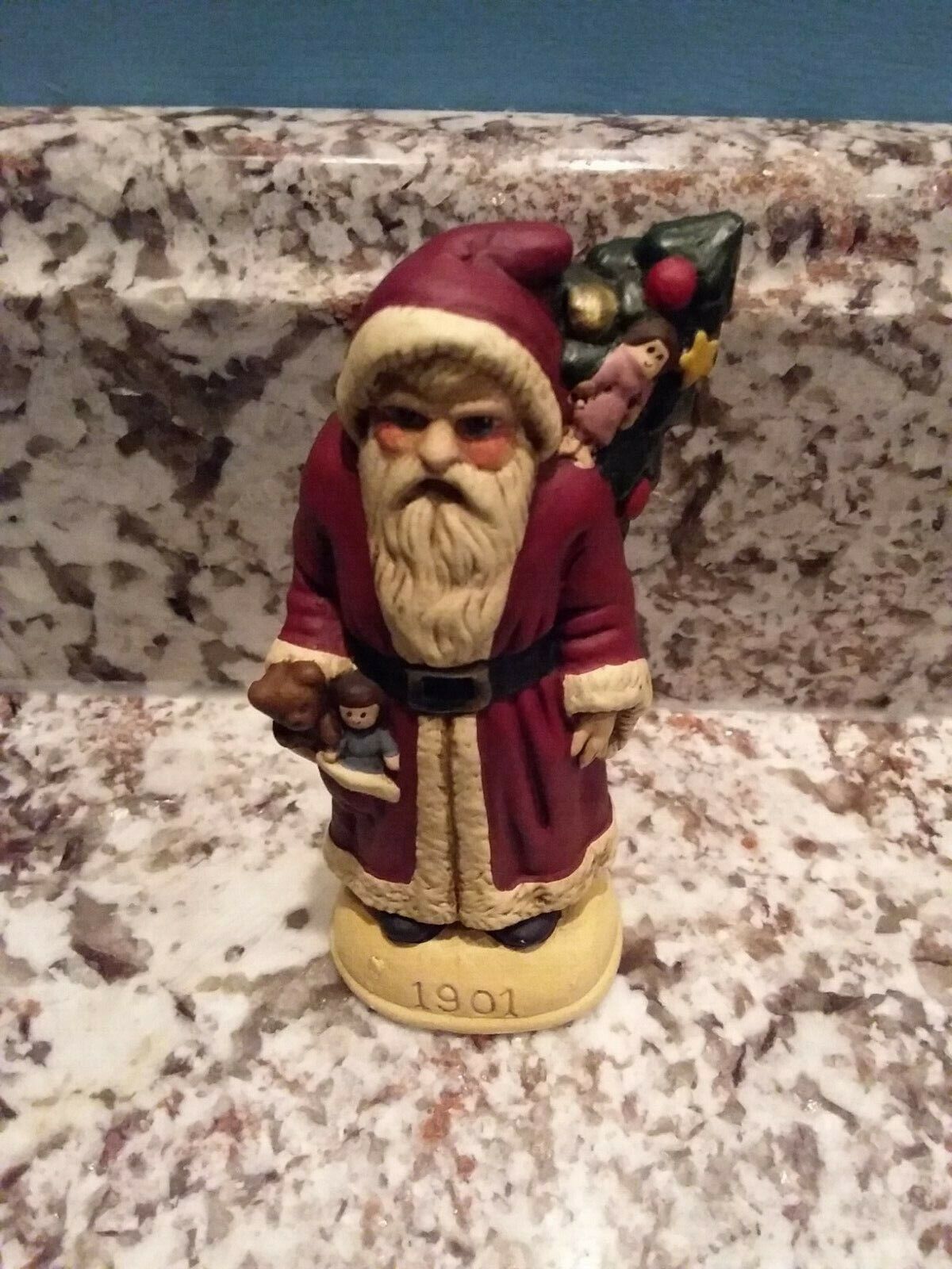 Walnut Ridge Primitives Collector's Edition Santa 1990 Santa 1901