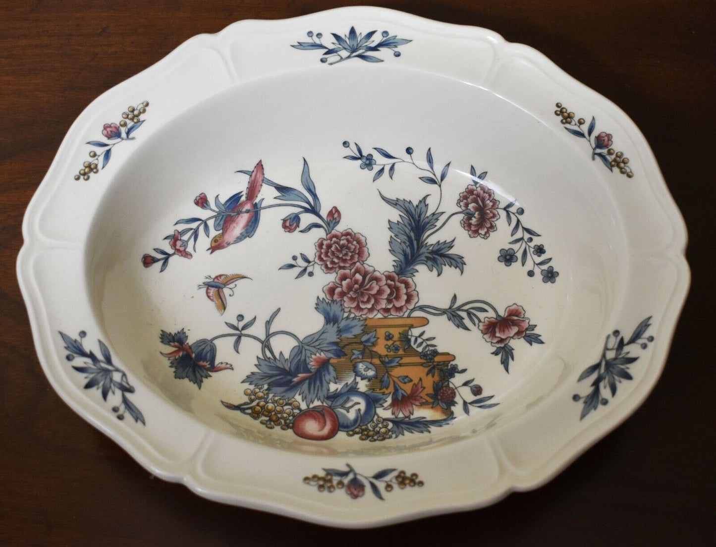 Wedgwood Williamsburg Potpourri Oval Vegetable Serving Bowl TDK510 9-1/2"