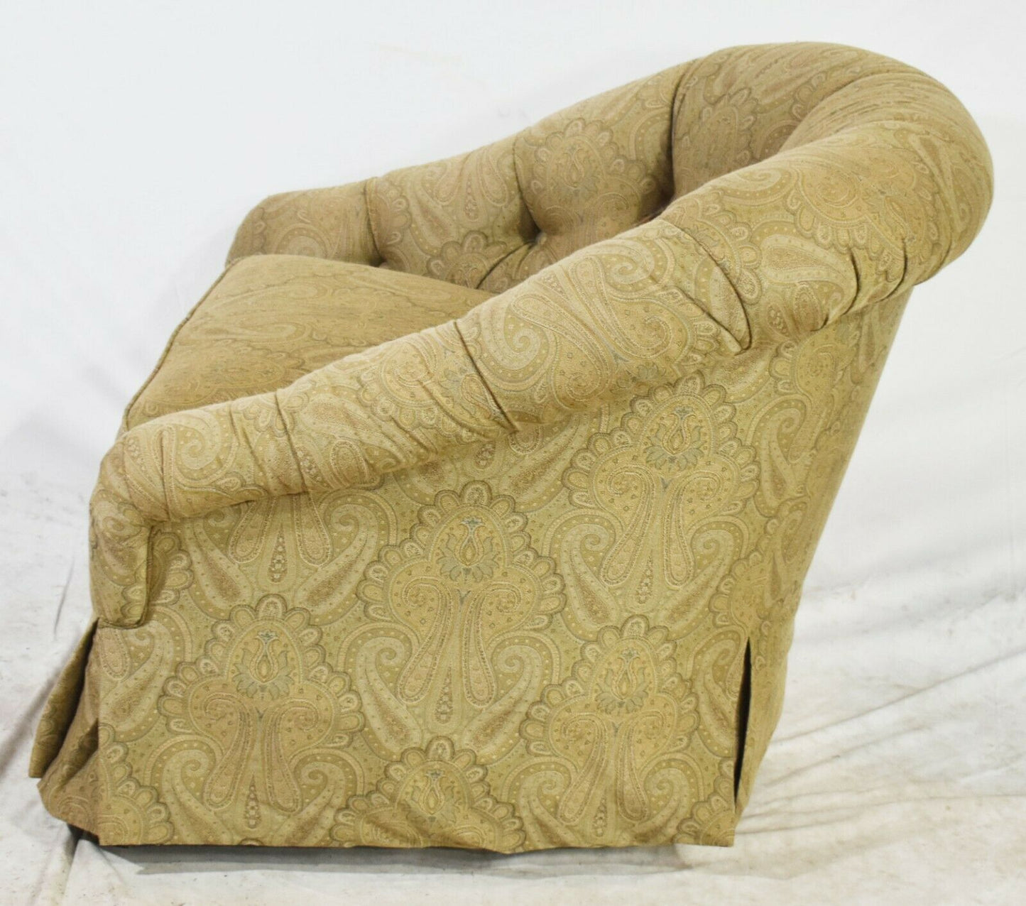 Baker Furniture Traditional Tufted Button Club Arm Chair Designer Paisley Fabric