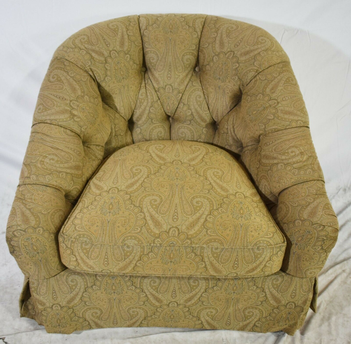 Baker Furniture Traditional Tufted Button Club Arm Chair Designer Paisley Fabric