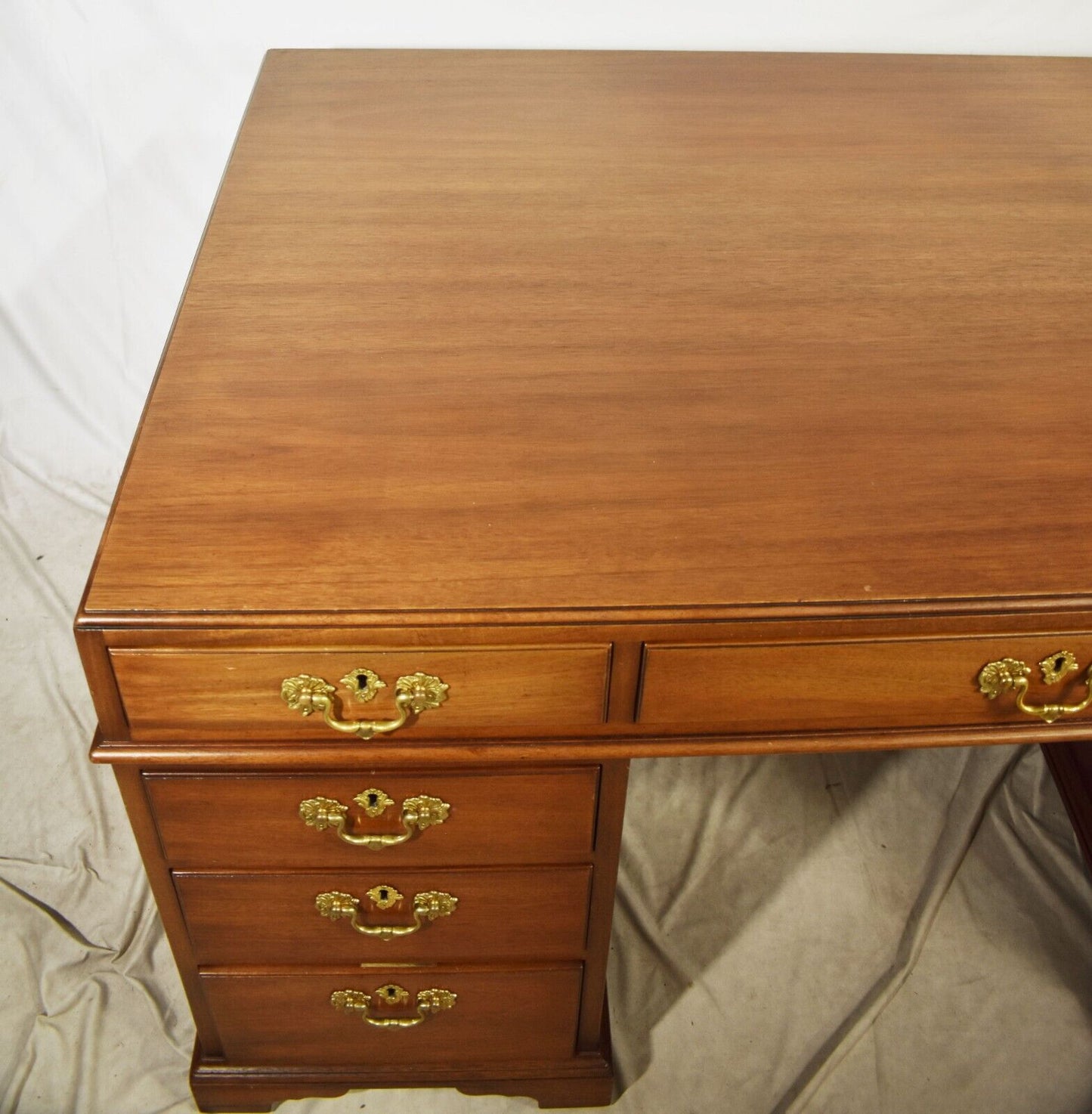 Kittinger Colonial Williamsburg Mahogany Partners Desk CW 168 Rare