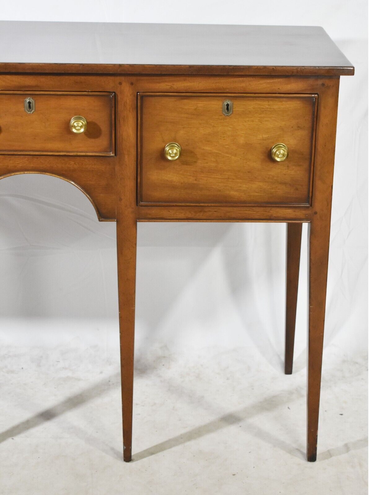 KITTINGER CW-87 Colonial Williamsburg Mahogany Sideboard