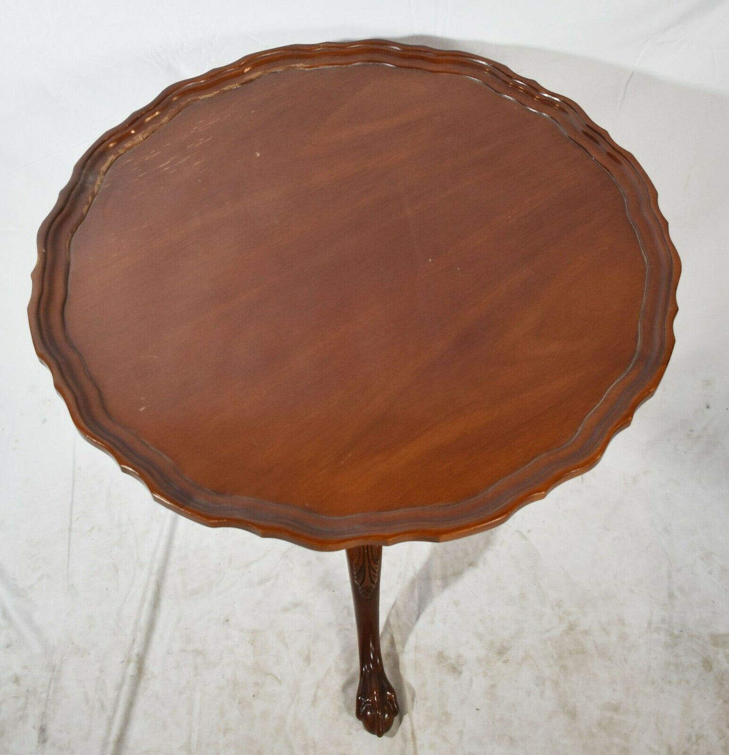 Hickory Chair James River Collection Mahogany Chippendale Tilt Top Pie Table