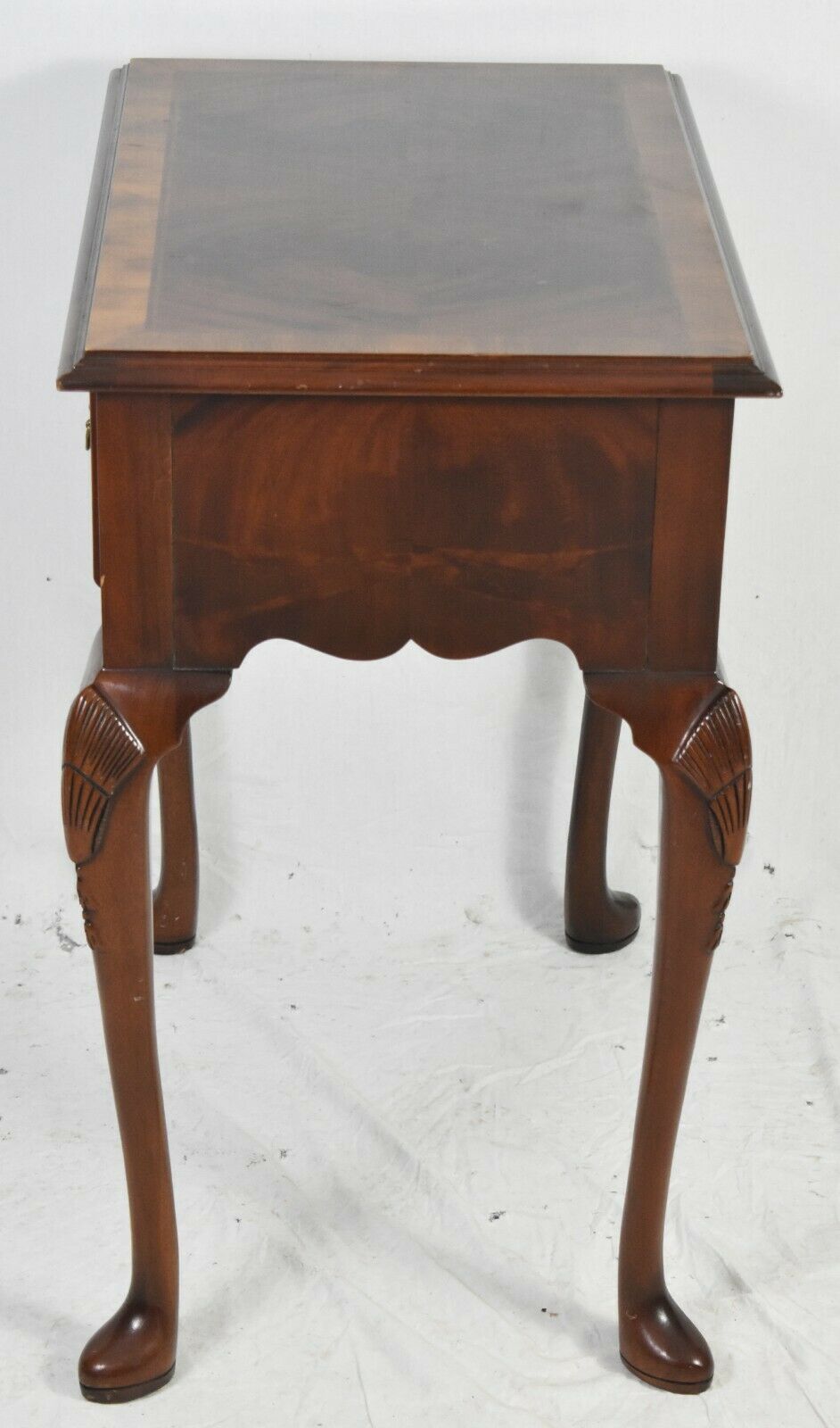 Hickory Chair James River Collection Mahogany Lowboy Dressing Table Inlays