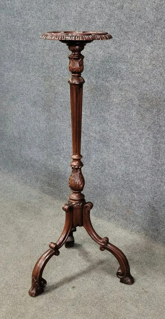 Baker Stately Homes Collection Mahogany Chippendale Torchere Plant Stand