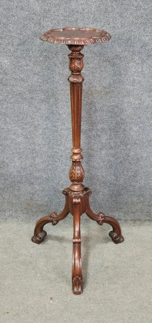 Baker Stately Homes Collection Mahogany Chippendale Torchere Plant Stand