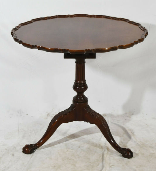 Baker Historic Charleston Carved Chippendale Mahogany Pie Crust Tilt Top Table