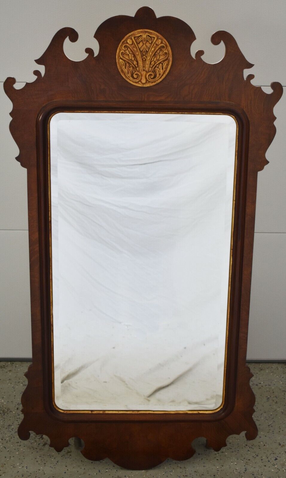 Henredon Mahogany Chippendale Aston Court Large Mirror Gold Gilt Shell