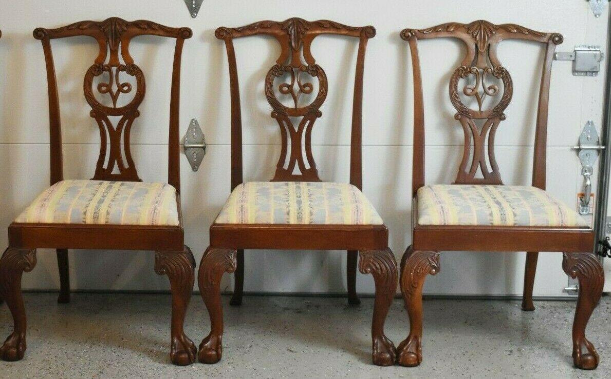 Baker Set of 6 Chippendale Style Mahogany Dining Chairs Ball and Claw Feet