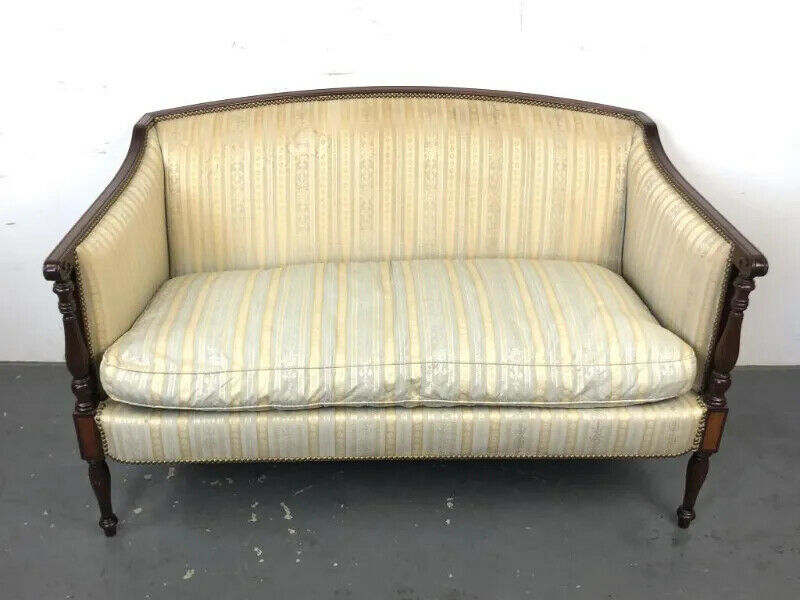 Hickory Chair James River Mahogany Sheraton Style Settee Sofa Loveseat