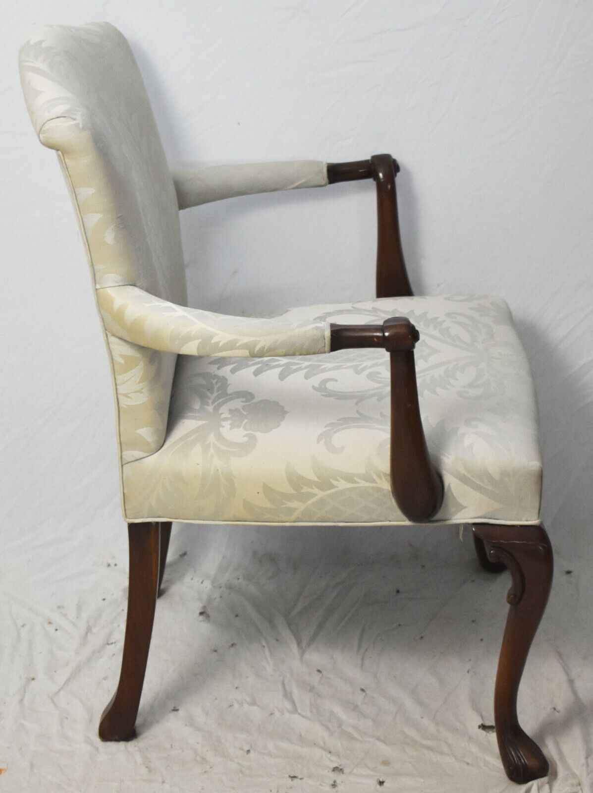 Hickory Chair Co. Mahogany Chippendale Arm Chair Silk Ivory Damask Fabric