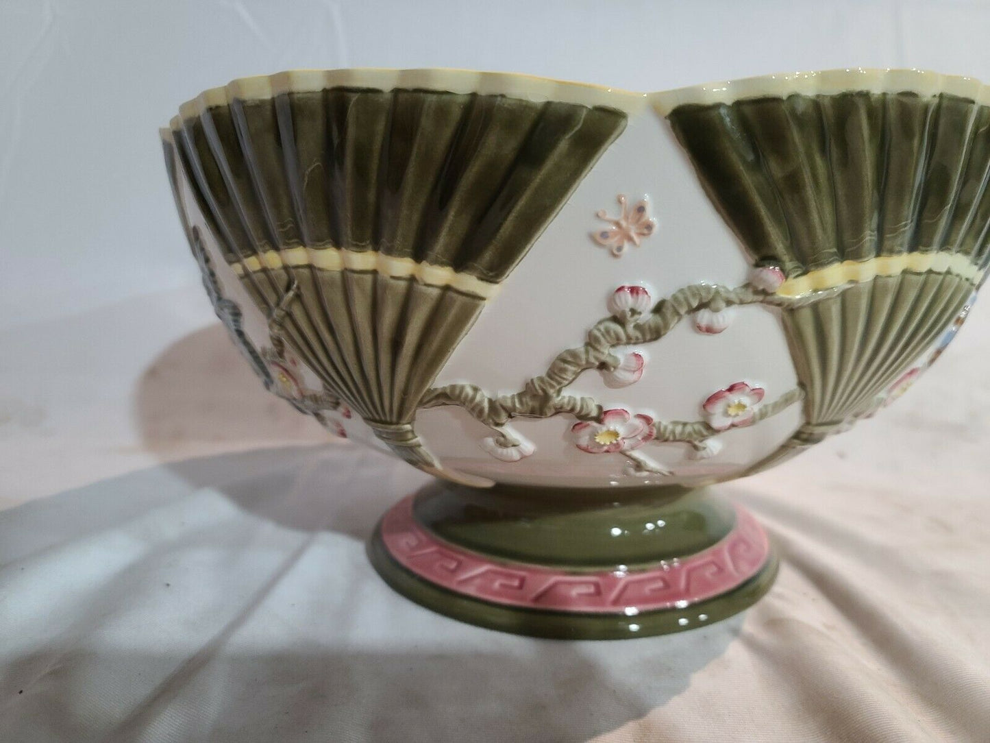 Mottahedeh Fan Bowl Majolica Italy Large Punch Bowl Centerpiece Model S4164